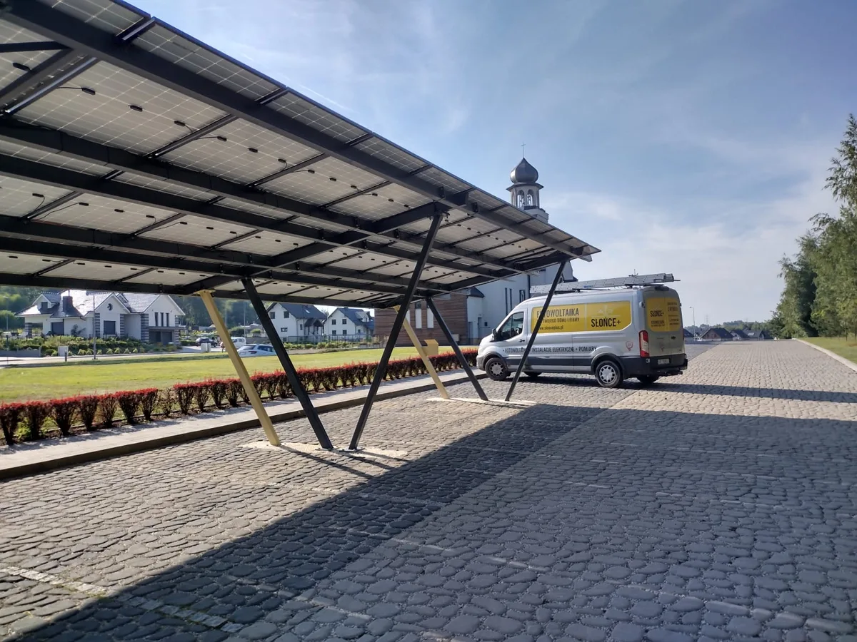 Solar Carports for Businesses - photo 4