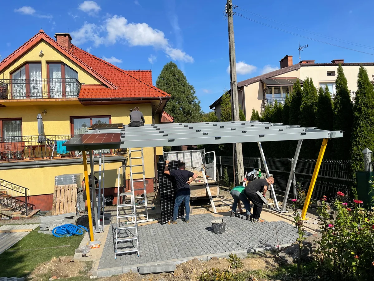 Installing a solar carport, Dąbrowa Górnicza - stage 14