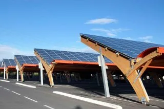 ombrière de parking photovoltaïque