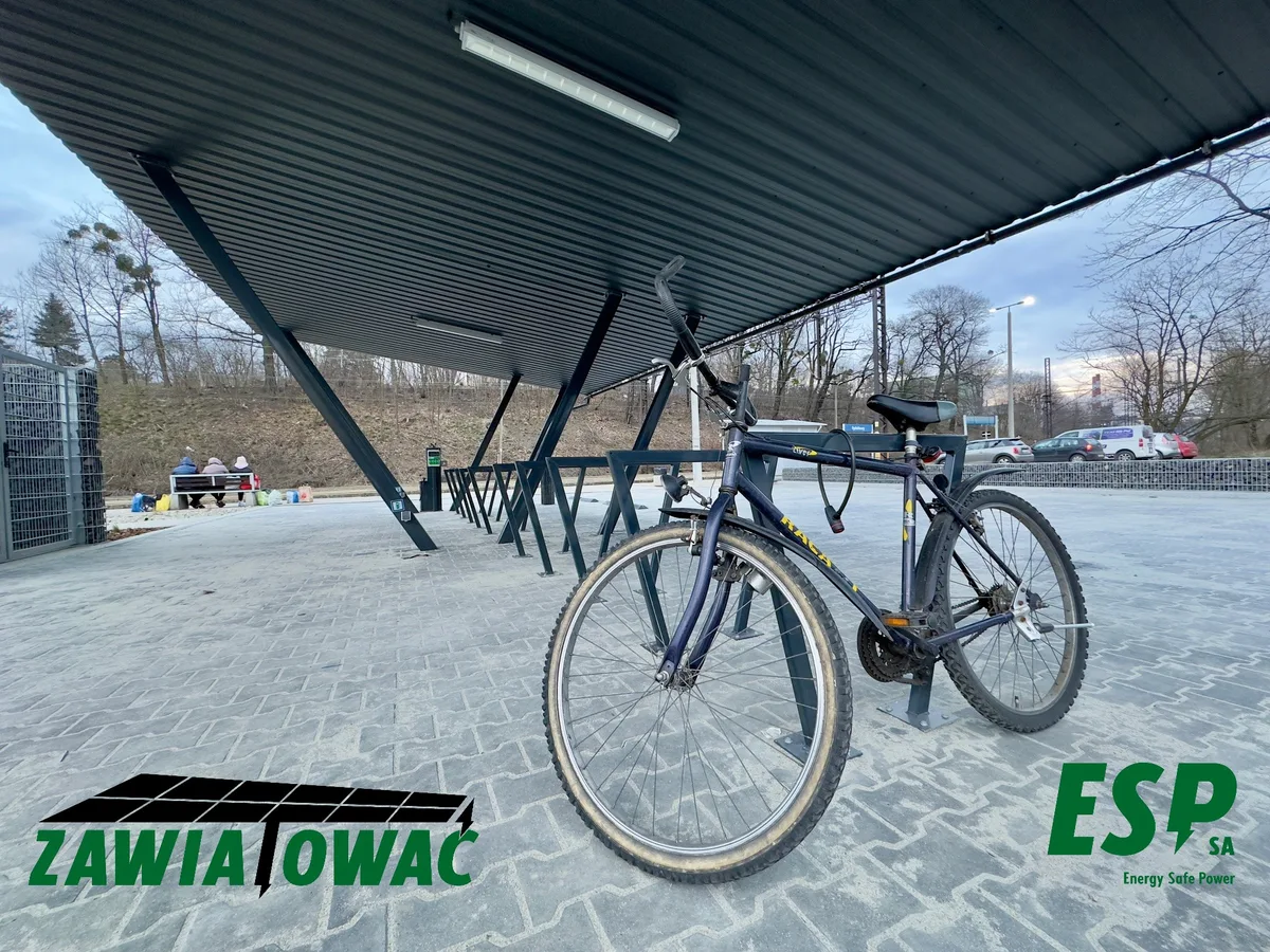 PV-Fahrradunterstand - 10 Fahrradständer, Rydułtowy - centrum przesiadkowe - Foto 4